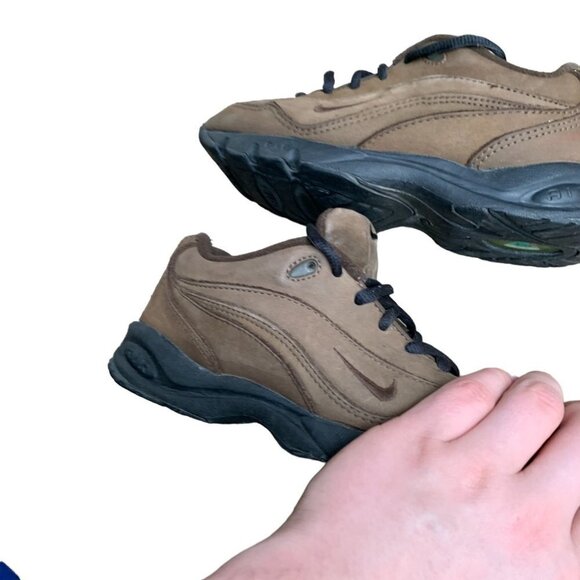 VINTAGE 1996 Nike Trainers Brown Size 6 - Picture 5 of 11